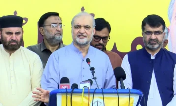 পাকিস্তানে শাহবাজের অনুরোধে লং মার্চ স্থগিত করল জামায়াত
