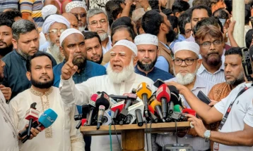 মিরপুরের স্বাস্থ্যকেন্দ্র পুনঃপ্রতিষ্ঠায় জামায়াতের ৫০ লাখ টাকা অনুদানের ঘোষণা