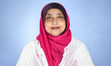 পদত্যাগপত্র নিয়ে সংসদে এমপি ফেরদৌসী আহমেদ মিষ্টি