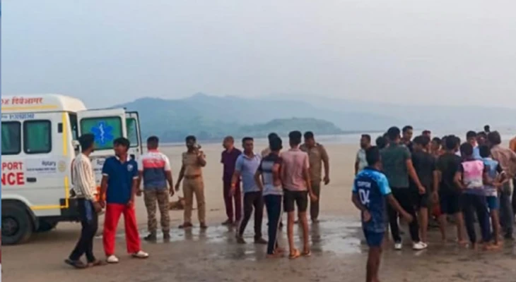 ভারতে সমুদ্রে গোসল করতে নেমে ৮ শিক্ষার্থীর মৃত্যু