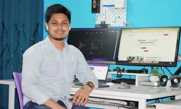 এআই দিয়ে ৬৪ জেলার অ্যাপ বানিয়ে যেভাবে ভাইরাল হলেন সাব্বির