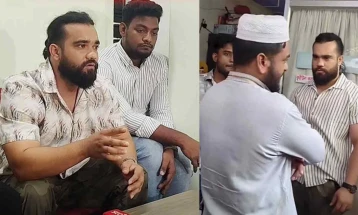 মাদরাসা শিক্ষককে থাপ্পড়, এবার মুখ খুললেন শিক্ষার্থীর বাবা